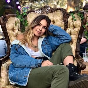 Meet your Posher, Kendall